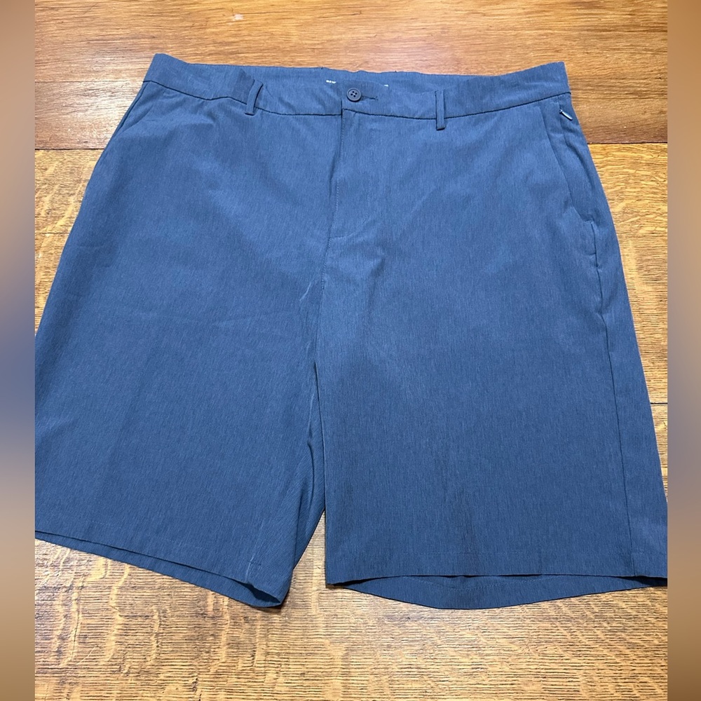Old‎ Navy Active stretch tech men’s sz 40 tall golf active shorts